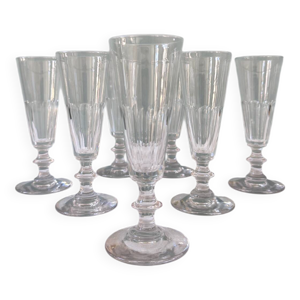 7 flûtes à champagne