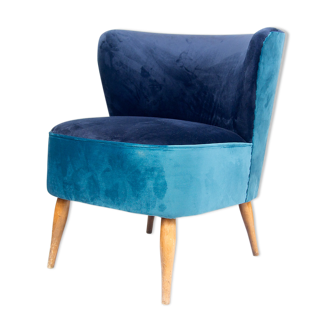 "Blue velvet" vintage armchair