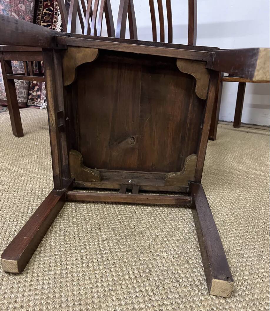 Set of 6 Mahogany wooden chairs