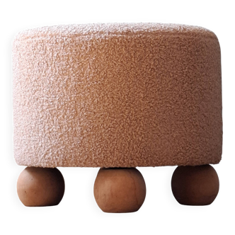 Pouffe footstools
