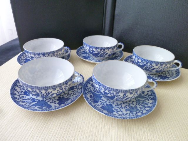 Set of 5 tea cups or coffee made of Japanese porcelain