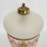 Lampe de table, lampe de chevet 2 feux, pied laiton, globe et perles rose