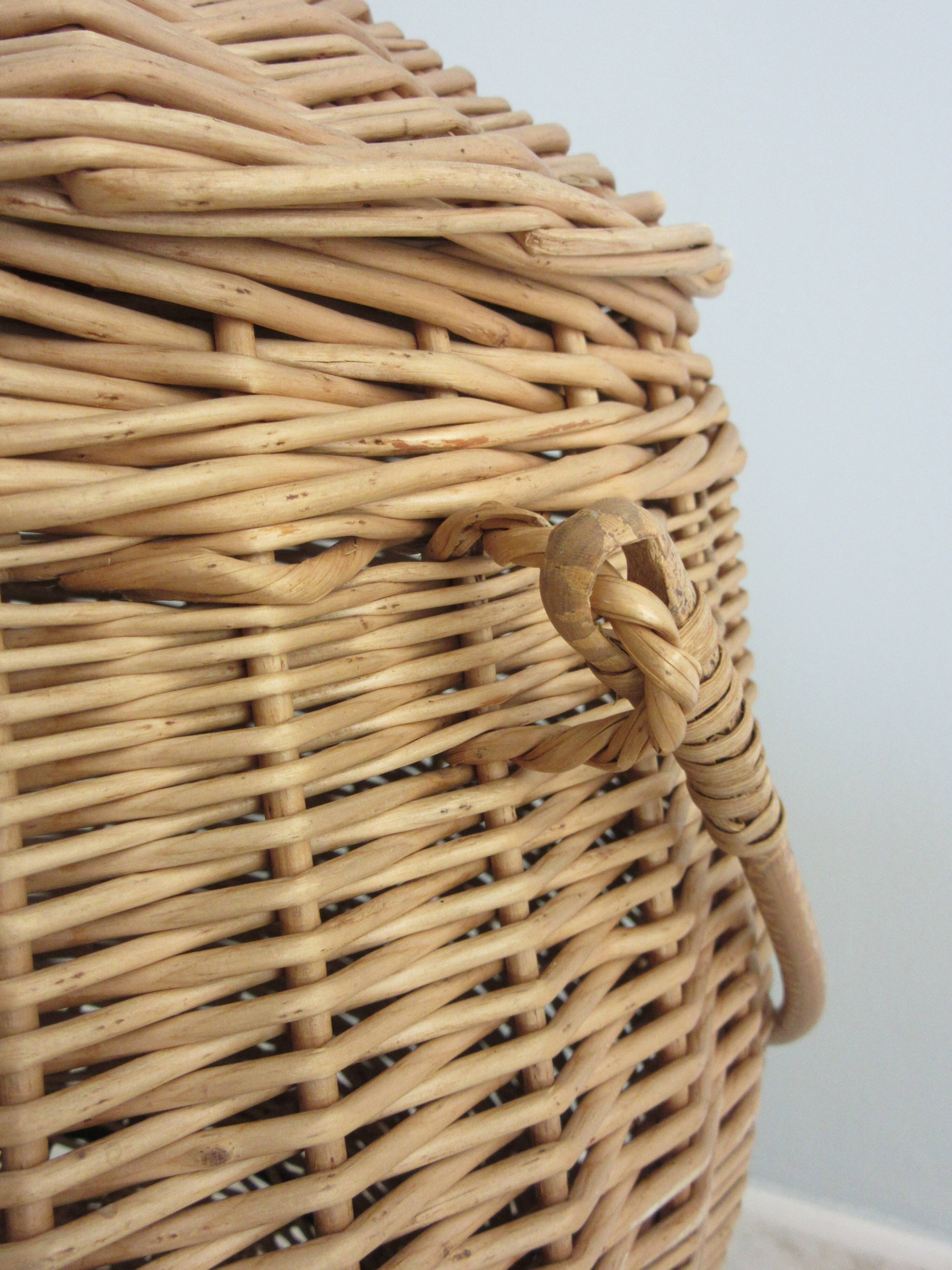 Travailleuse vintage en osier