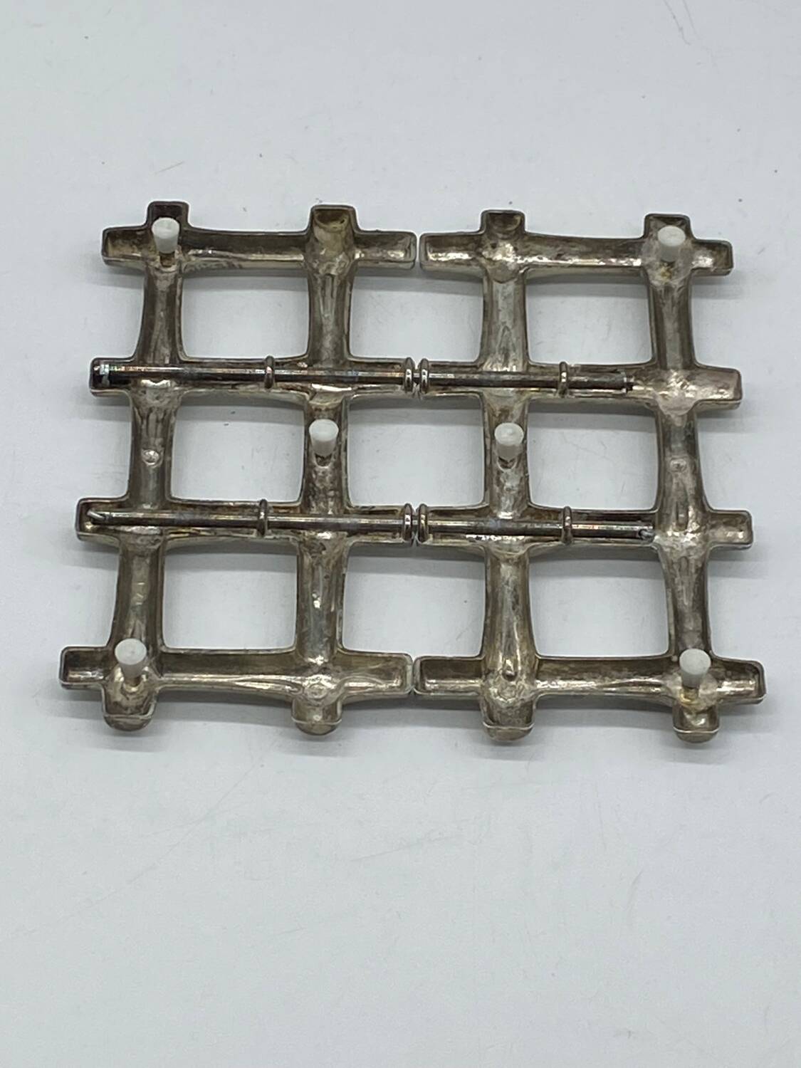 Vintage extendable metal trivet imitation bamboo