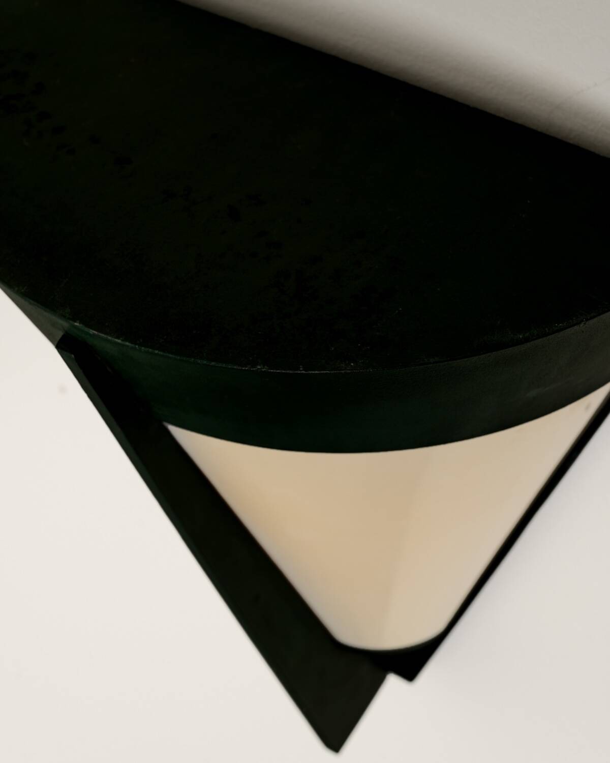 Pair of Scandinavian conical wall lamps in metal and bakelite, 1950s/1960s