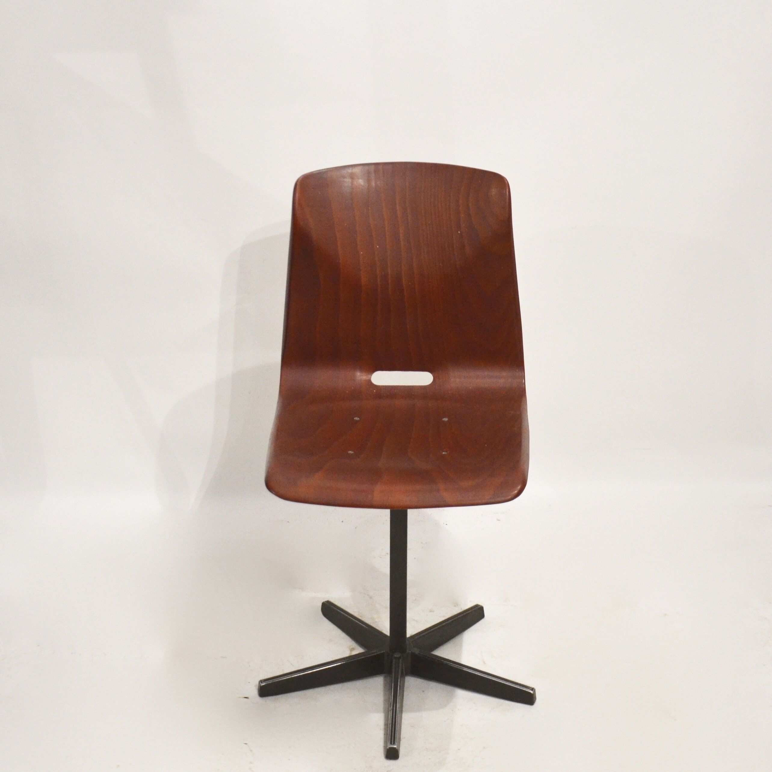 Pair of chairs Pagholz