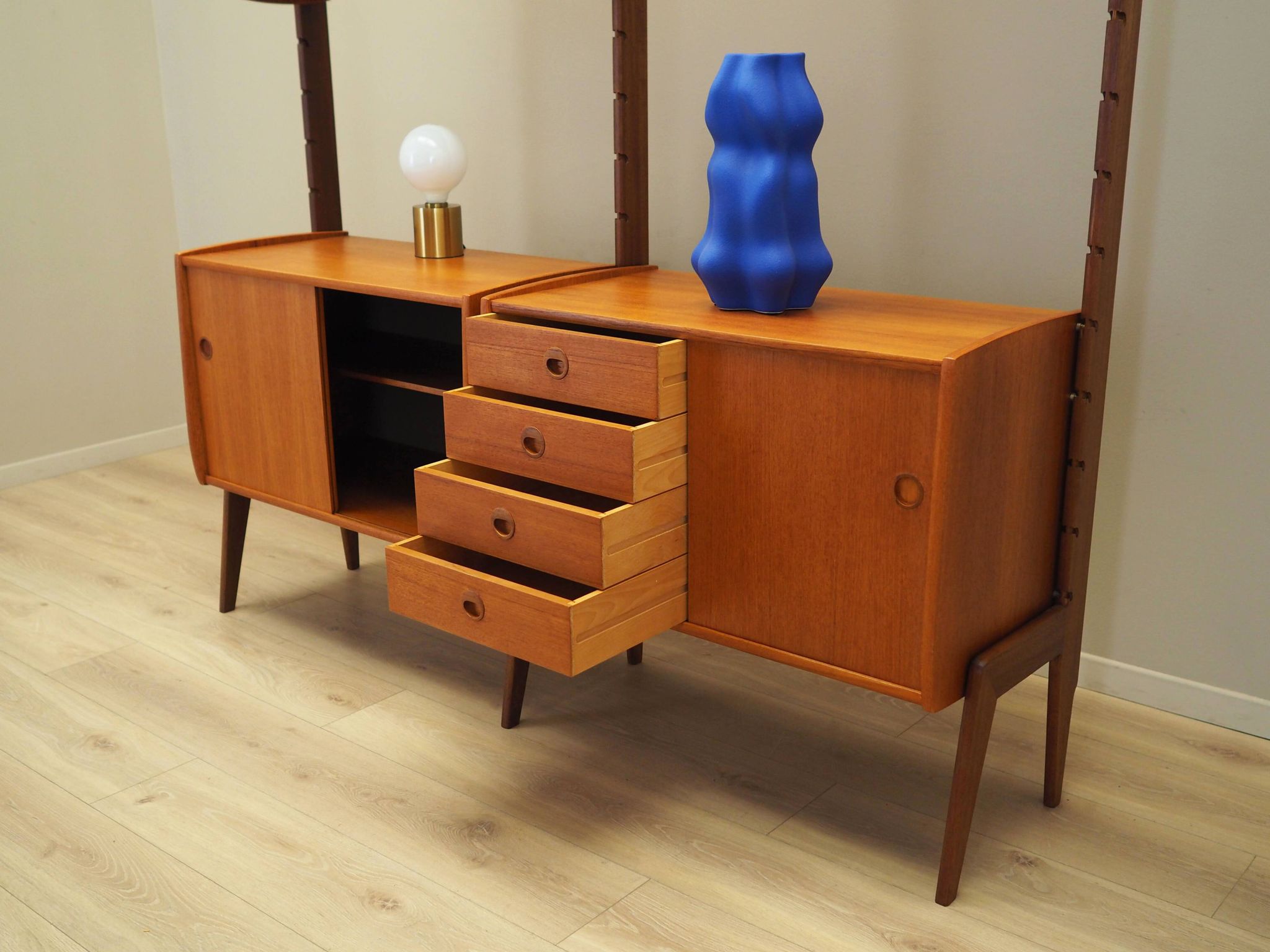 Teak bookshelf, Norwegian design, 1960s, produced by Blindheim Mobelf.