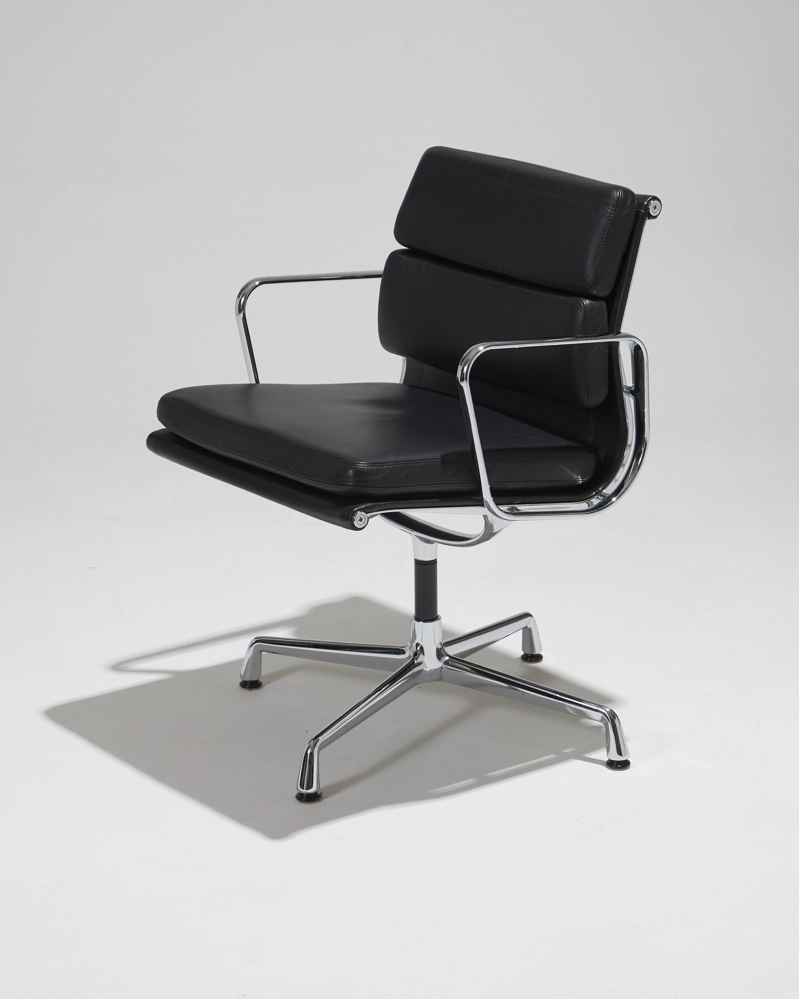 CHARLES EAMES "SOFT PAD EA 208" LEATHER ARMCHAIR, 1960s