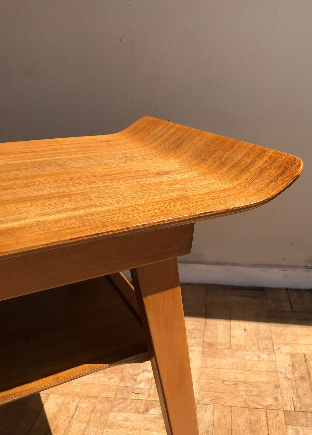 Table basse en teck clair, années 1960