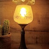 Lampe de table rétro chic bronze, globe à volant, vintage upcyclé