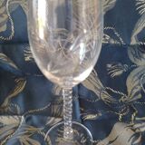 Verres pied cristal ciseles
