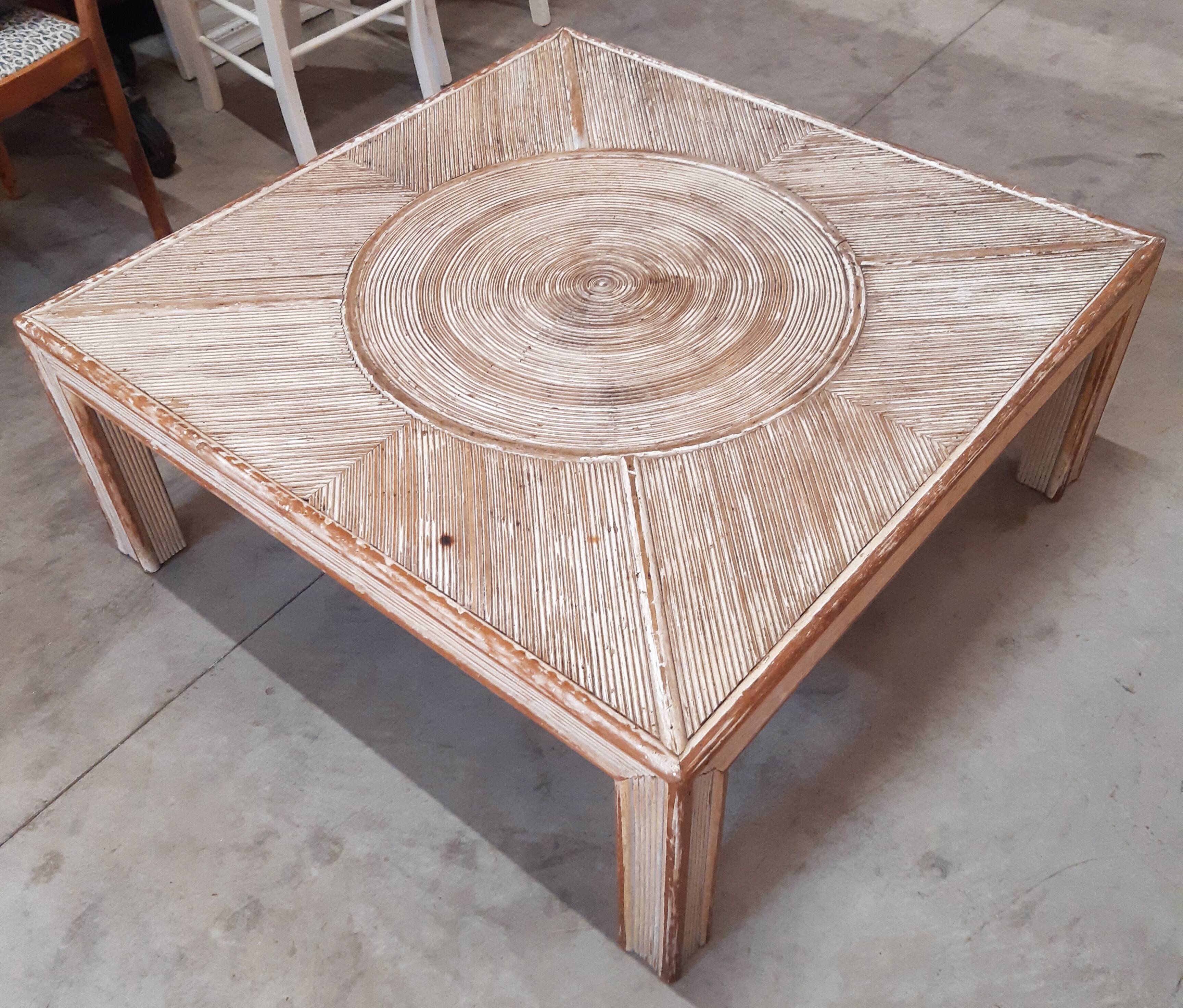 Grande table basse rotin