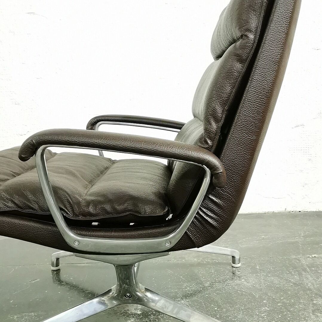 Fauteuil lounge de Paul Tuttle, Strassle International, 1960