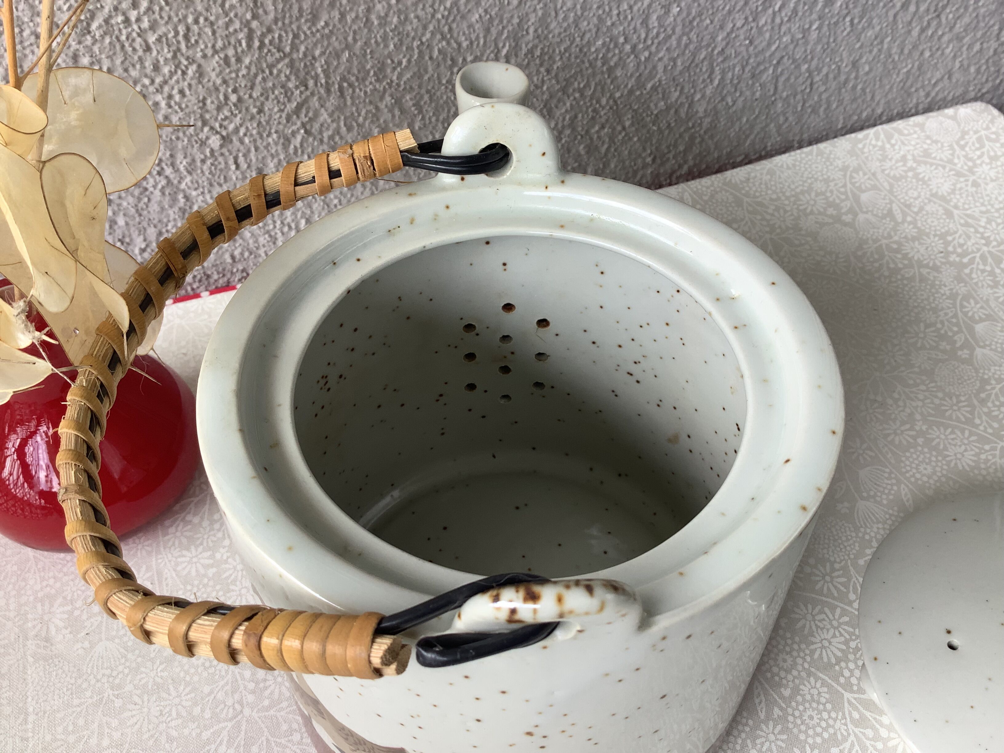Vintage Japanese porcelain teapot