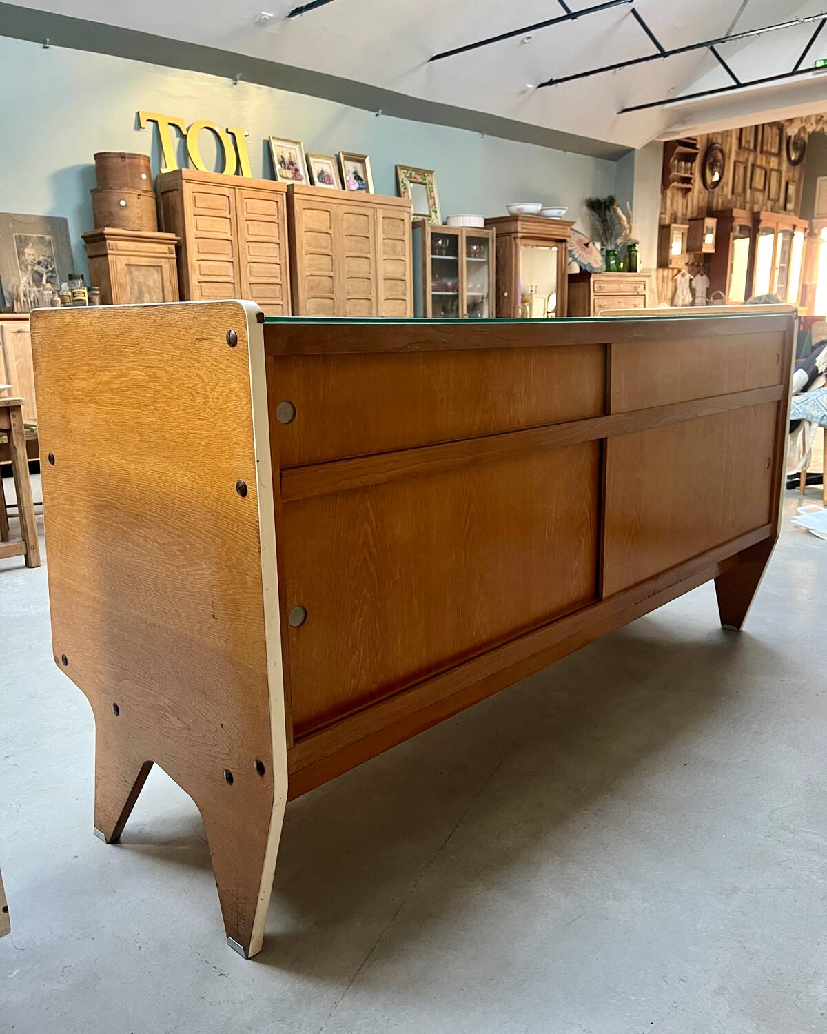 1950s Siegel Paris display counter (renovated)