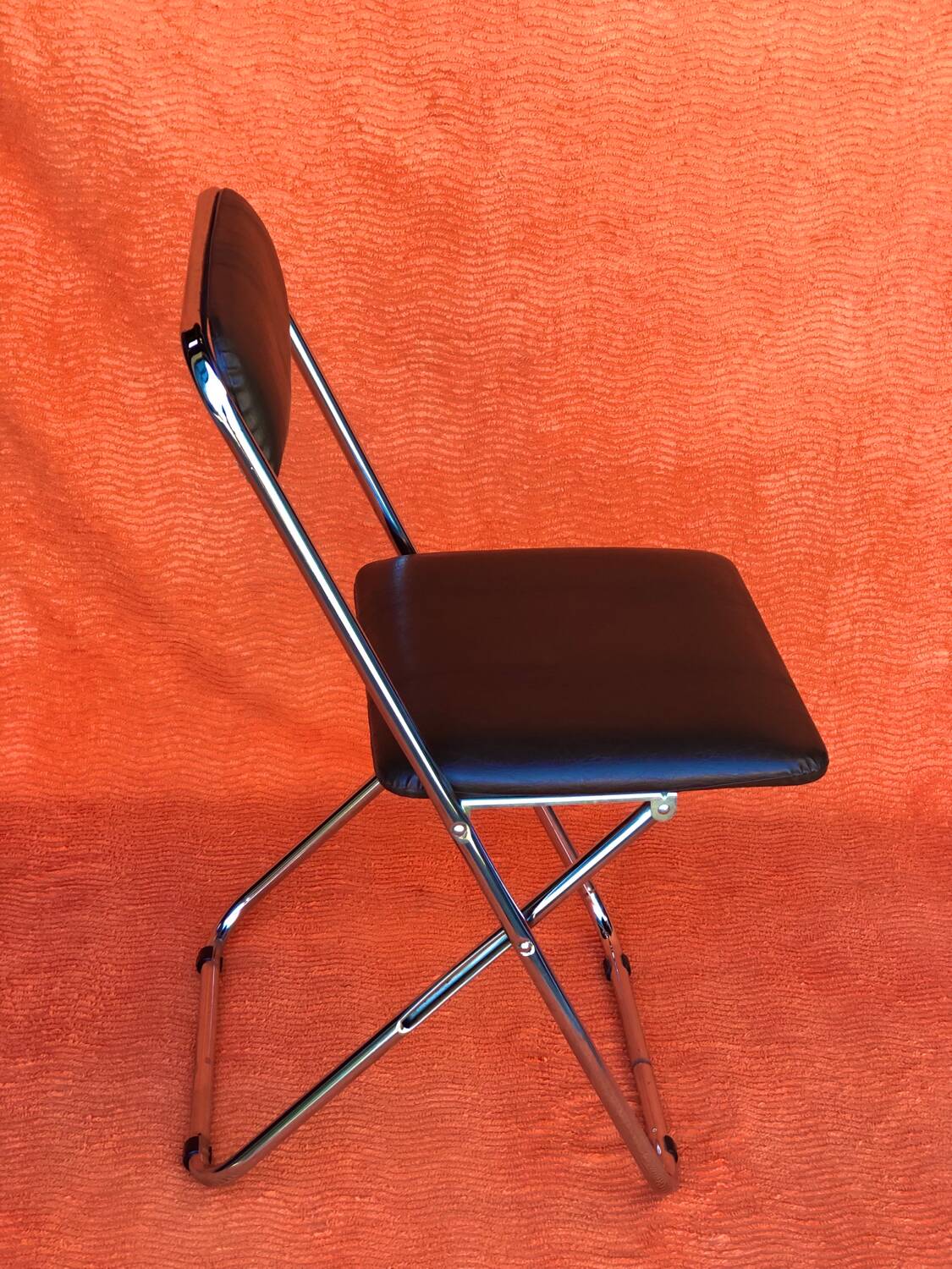 SET OF 2 VINTAGE FOLDING CHAIRS 1970 SKAI BROWN