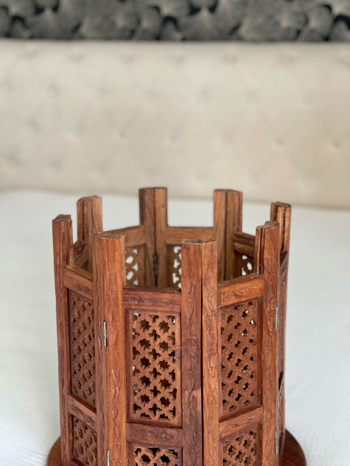 Indian table in wood and brass