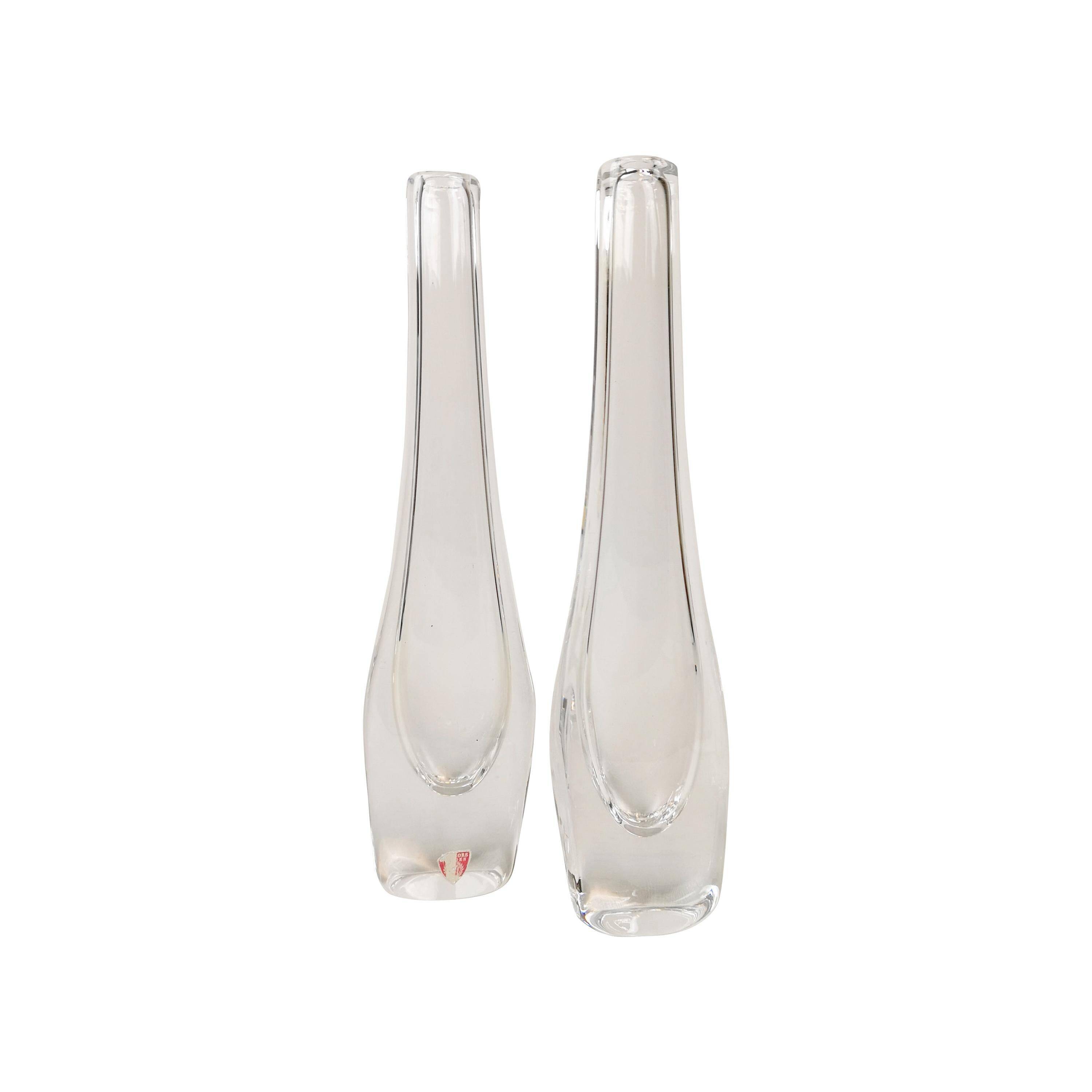 Pair of Midcentury vases by Nils Landberg, Orrefors, circa 1950.