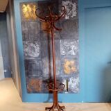 Parrot coat rack by Alexander Fischel