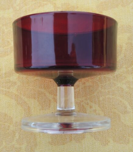 Set of 5 cups red Luminarc sweden vintage model