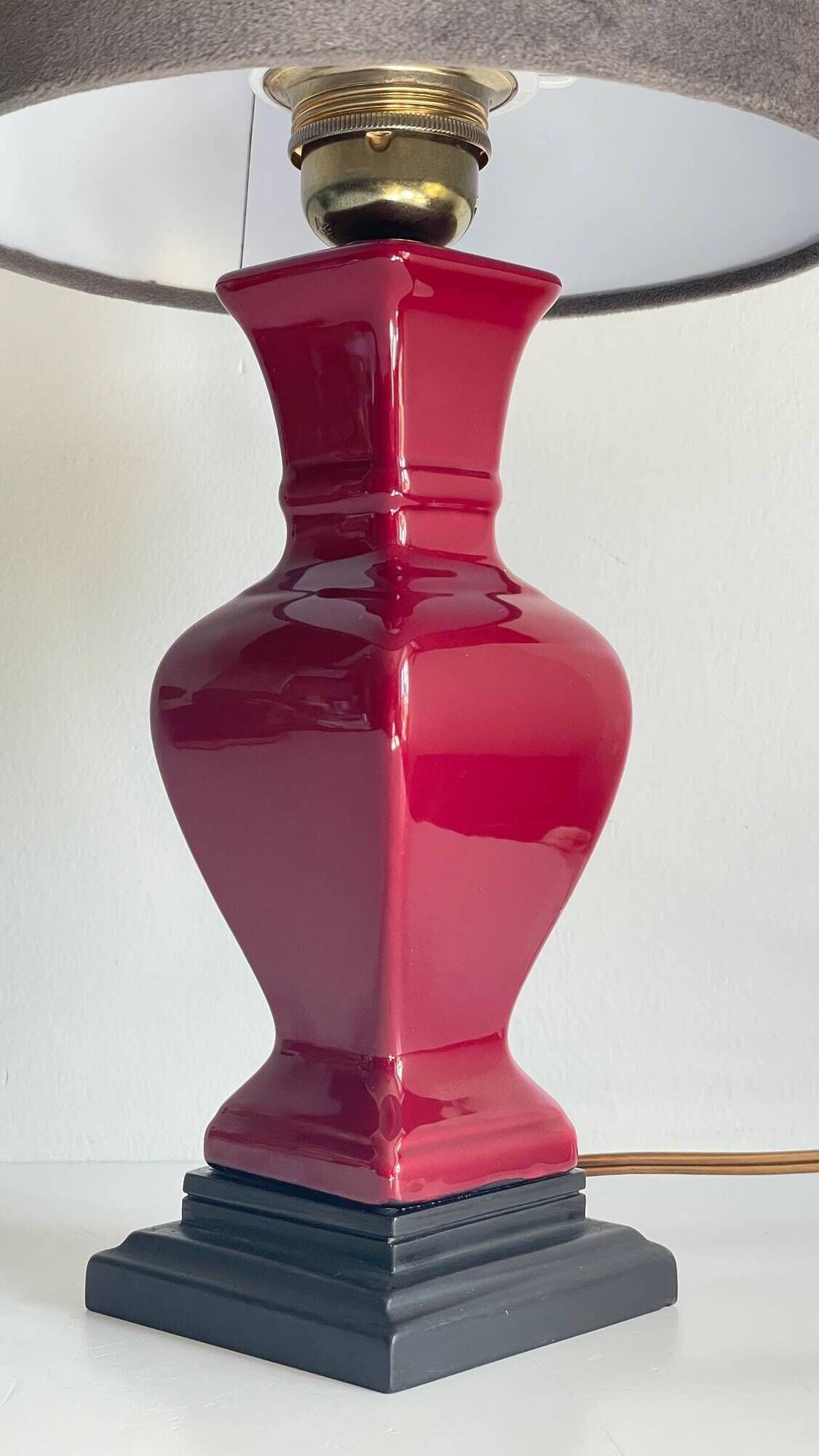 VINTAGE Chic Ceramic and Velvet LAMP