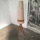 Lampadaire tripode scandinave en teck
