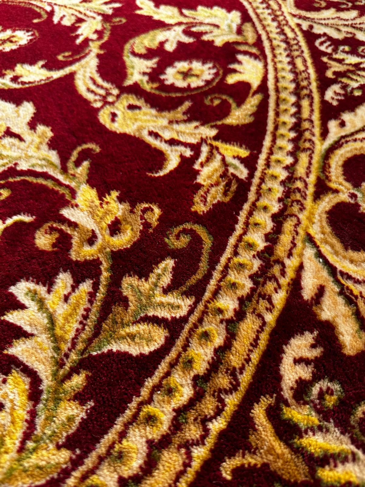 Round oriental-style rug 170cm