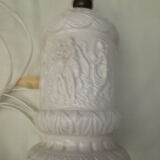 White ceramic table lamp