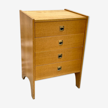 Scandinavian style drawer cabinet