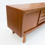 Buffet en teck danois, Dyrlund 1970