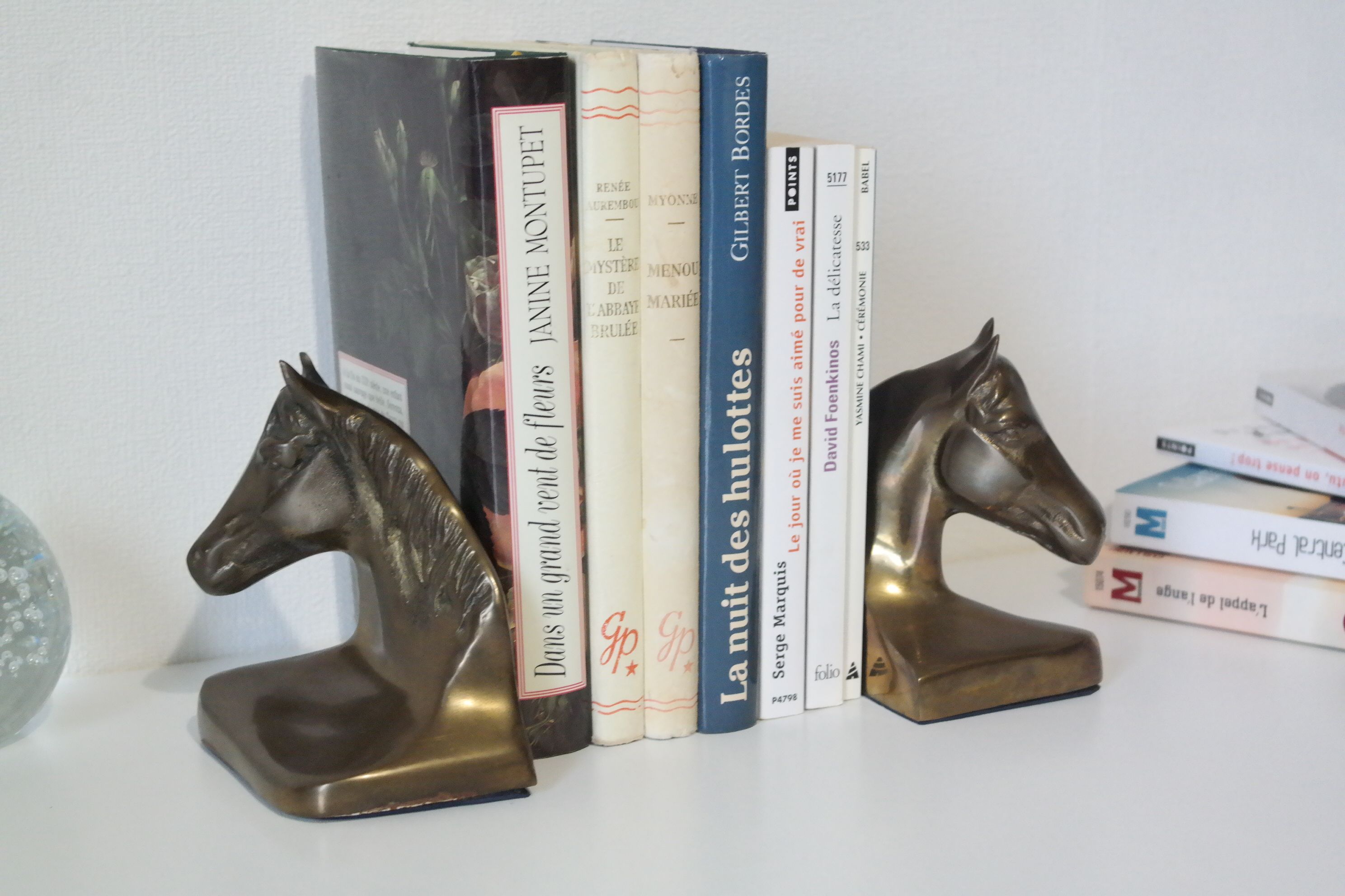 Pair of bookends plaster horses effect vintage brass