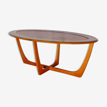 Scandinavian design oval coffee table