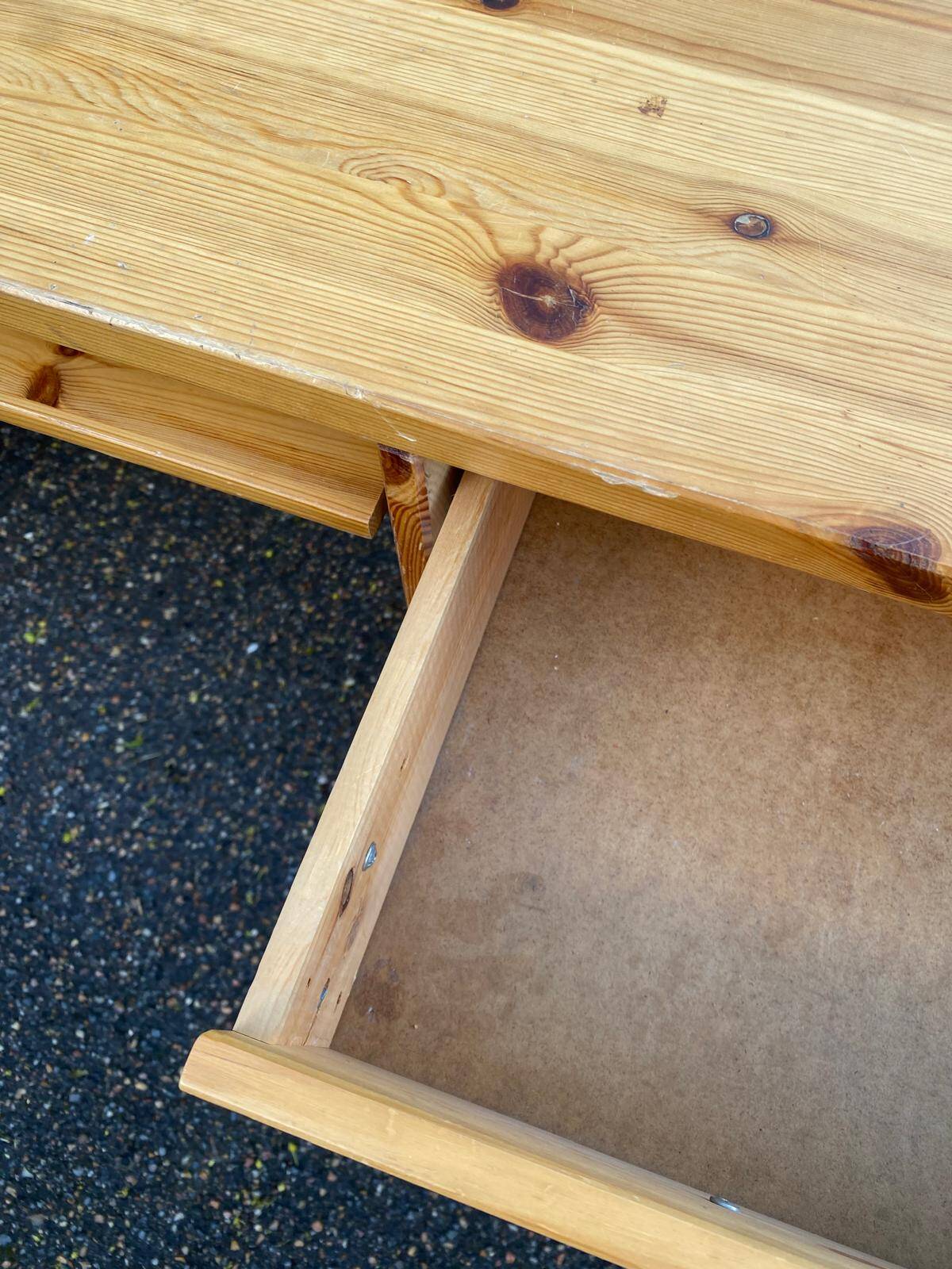Scandinavian solid wood desk 120cm