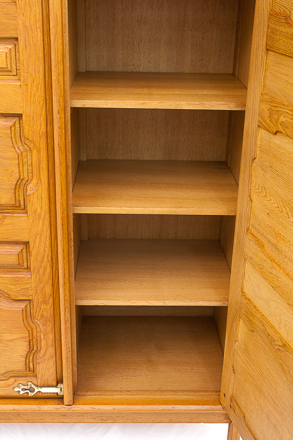 Guillerme and Chambron wardrobe