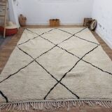Azilal Berber rug in handmade wool 335 X 250 CM