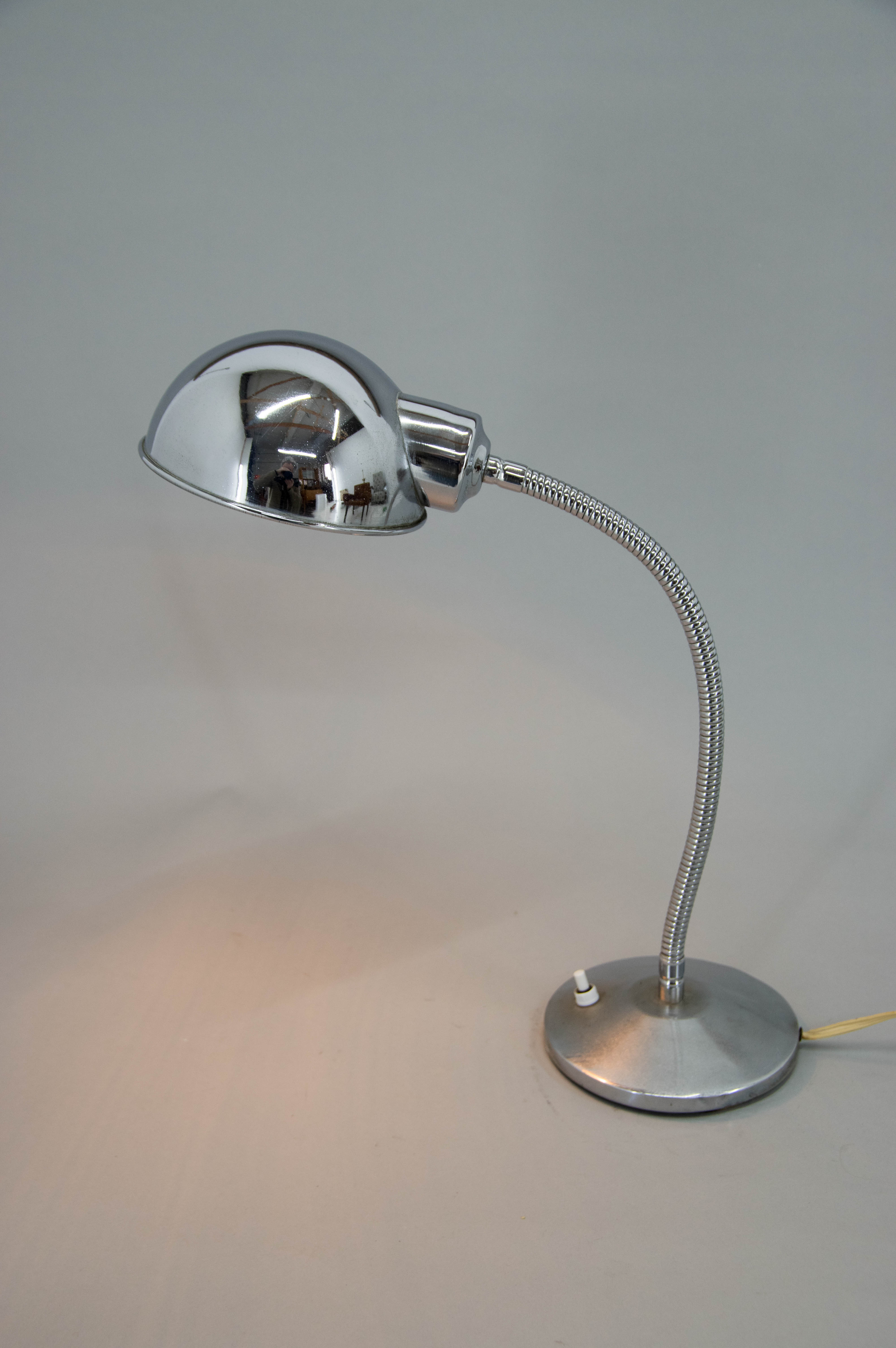 Lampe de table avec abat-jour flexible, années 1940
