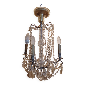 Chandelier with panpillars