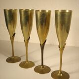 4 flûtes , coupes à champagne en laiton