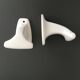 Paire de patères en porcelaine blanche rétro
