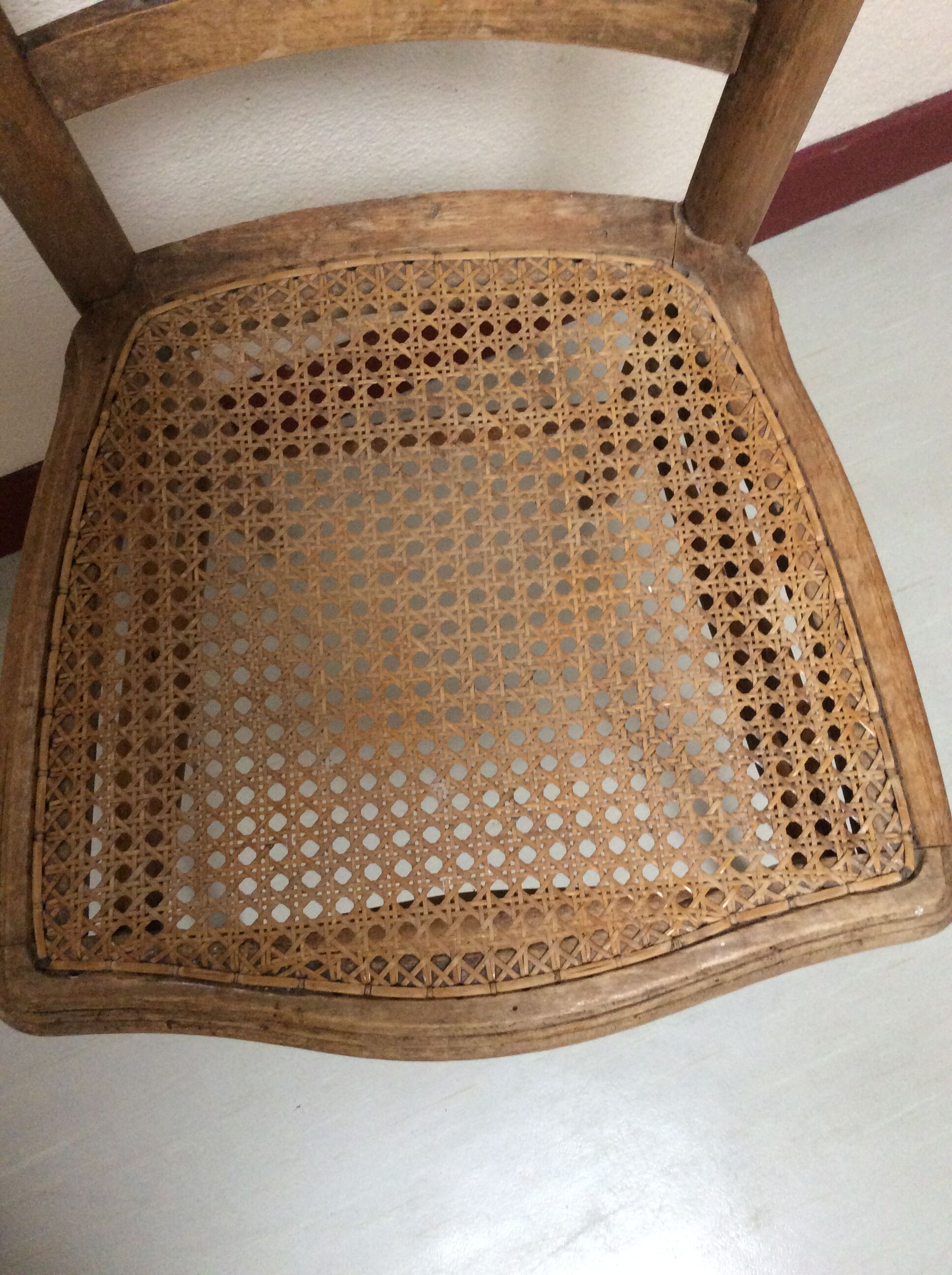 Canned chair of the 30s