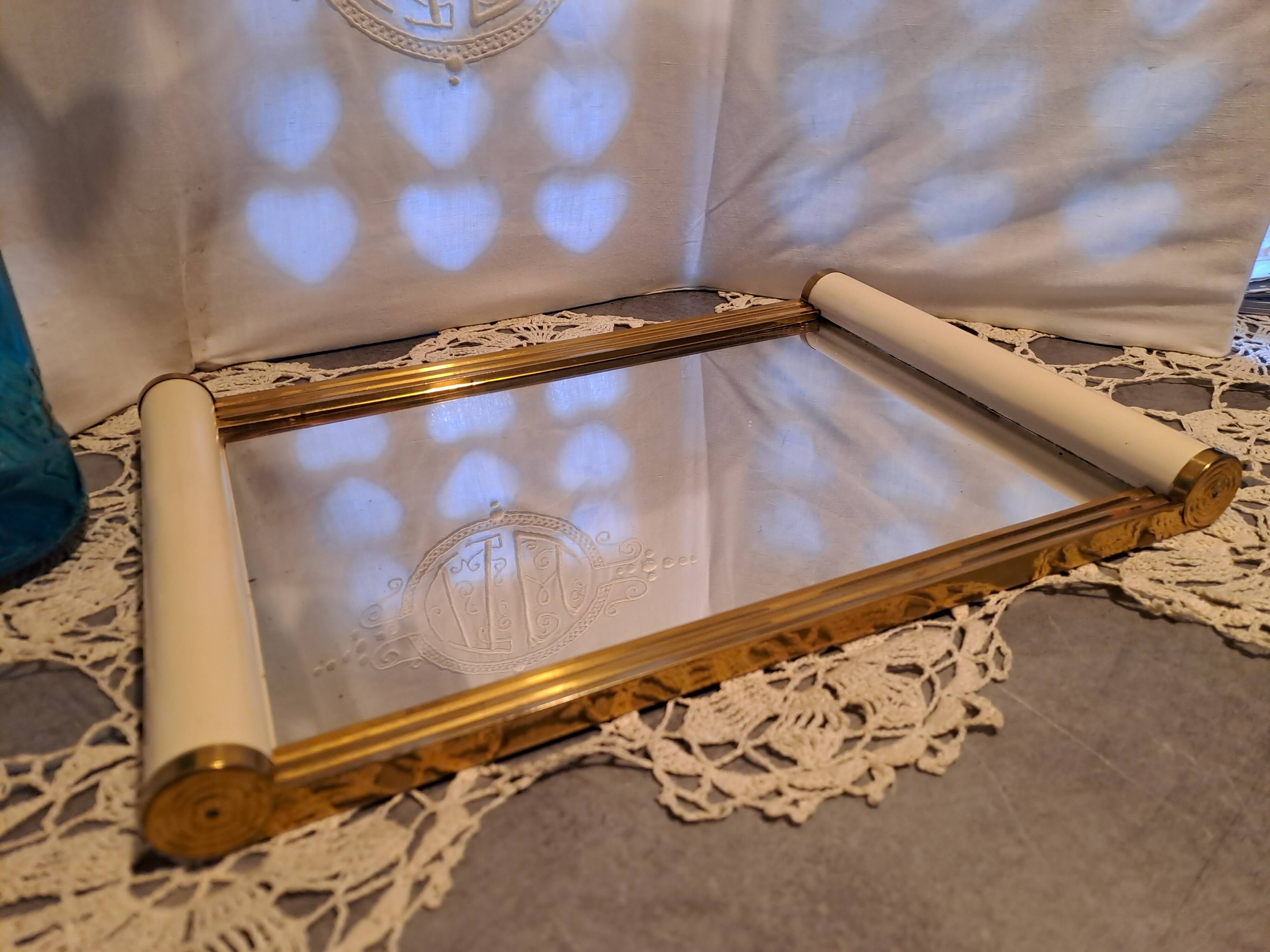 Art deco tray with rectangular mirror background