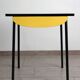 Petite table en formica jaune vintage