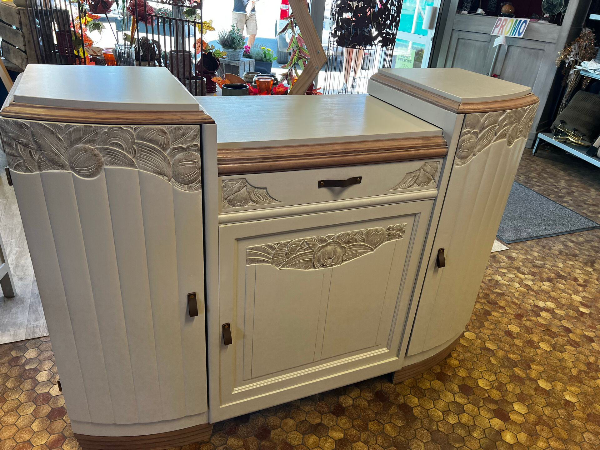 Buffet art deco