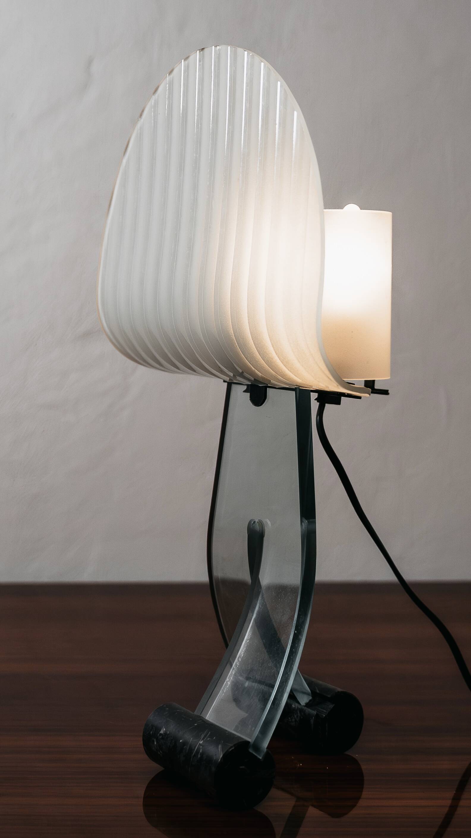 Lampada Da Tavolo Silhouette Design Table Lamp Marble & Glass 1980’s P