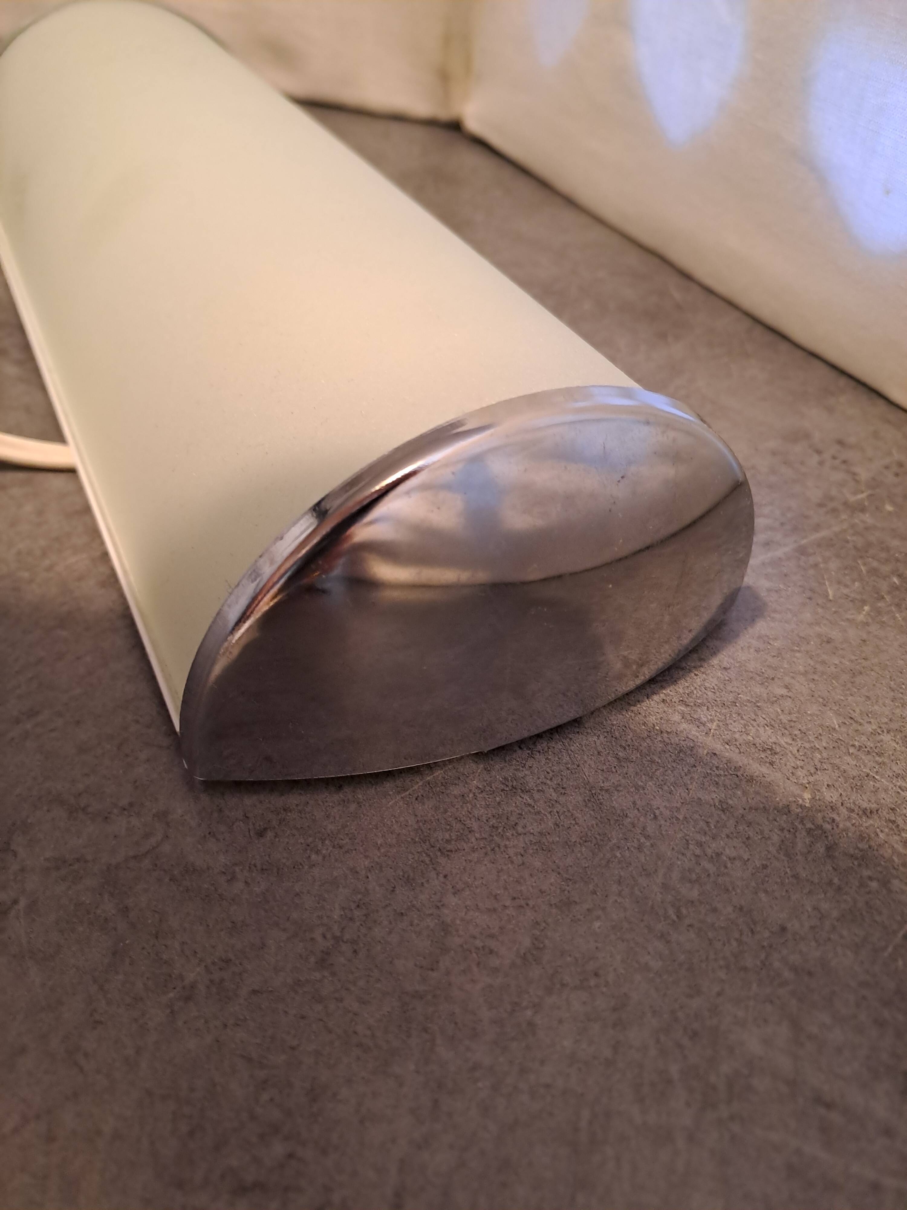 Rectangular wall light 1990 in frosted glass and silver metal