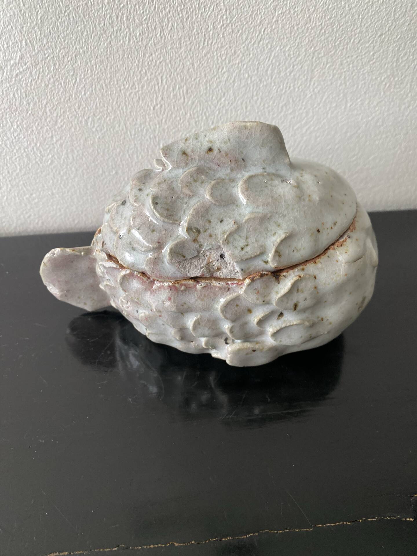 Small Rascasse box in glazed terracotta signed Rochehaut