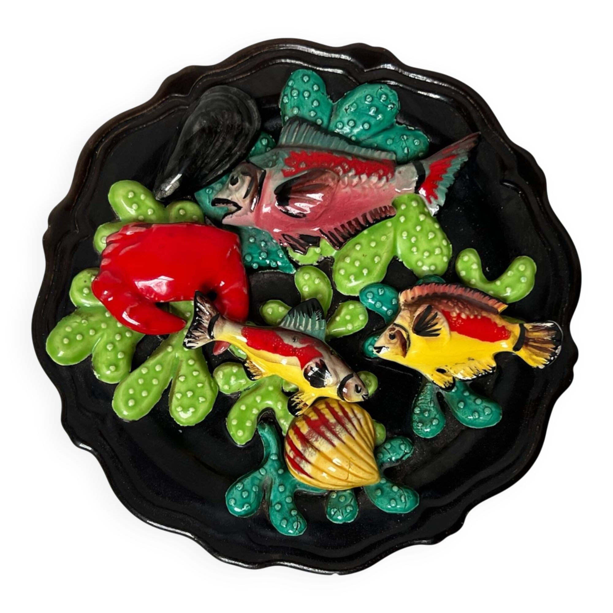 Trompe l'oeil plate, vallauris ceramic, 20th century, fish and shells