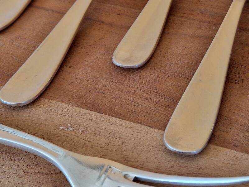 Christofle, Paris - Série de 12 fourchettes de table - Modèle Dax - En métal argenté