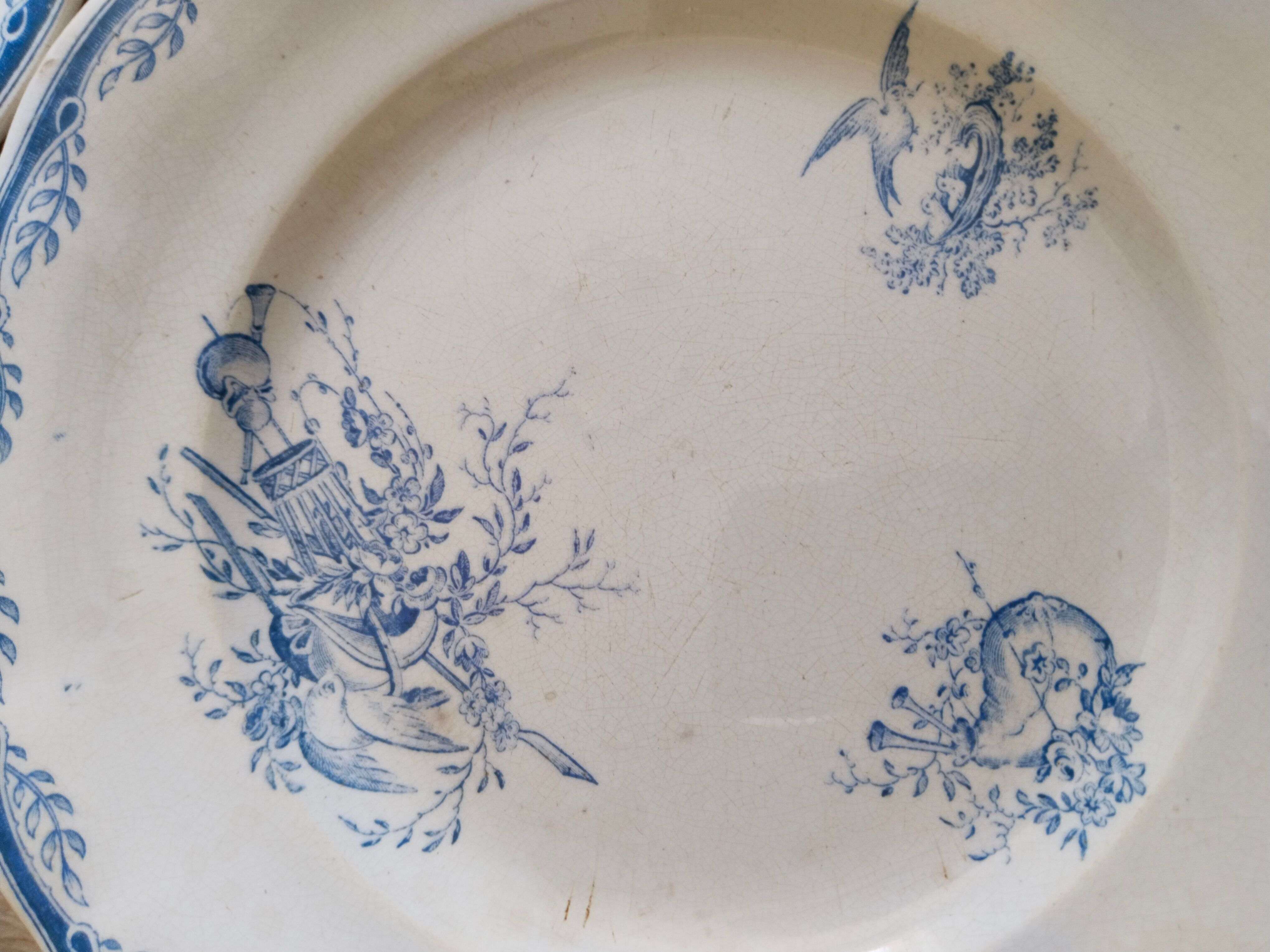 Earthenware dinner plates from Sarreguemines, Watteau, U & C, 1950s