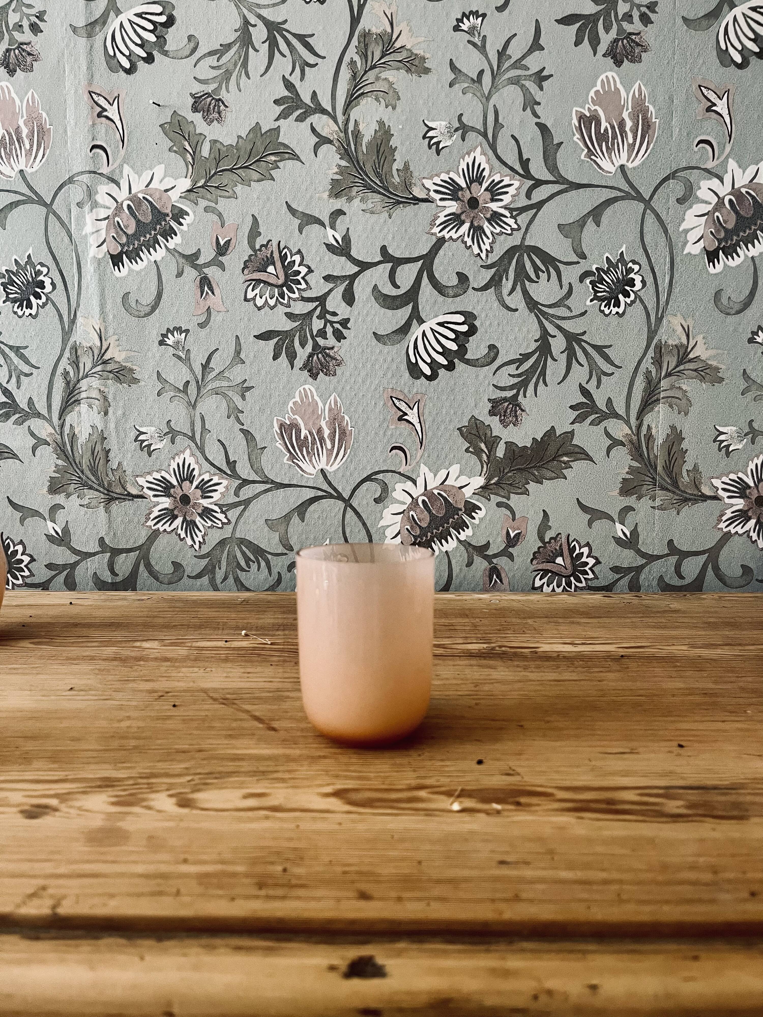 Old opaline toiletries